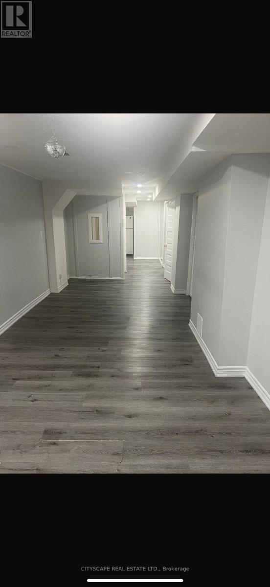 139 Ecclestone Drive, Brampton, Ontario  L6X 3P7 - Photo 6 - W12601080