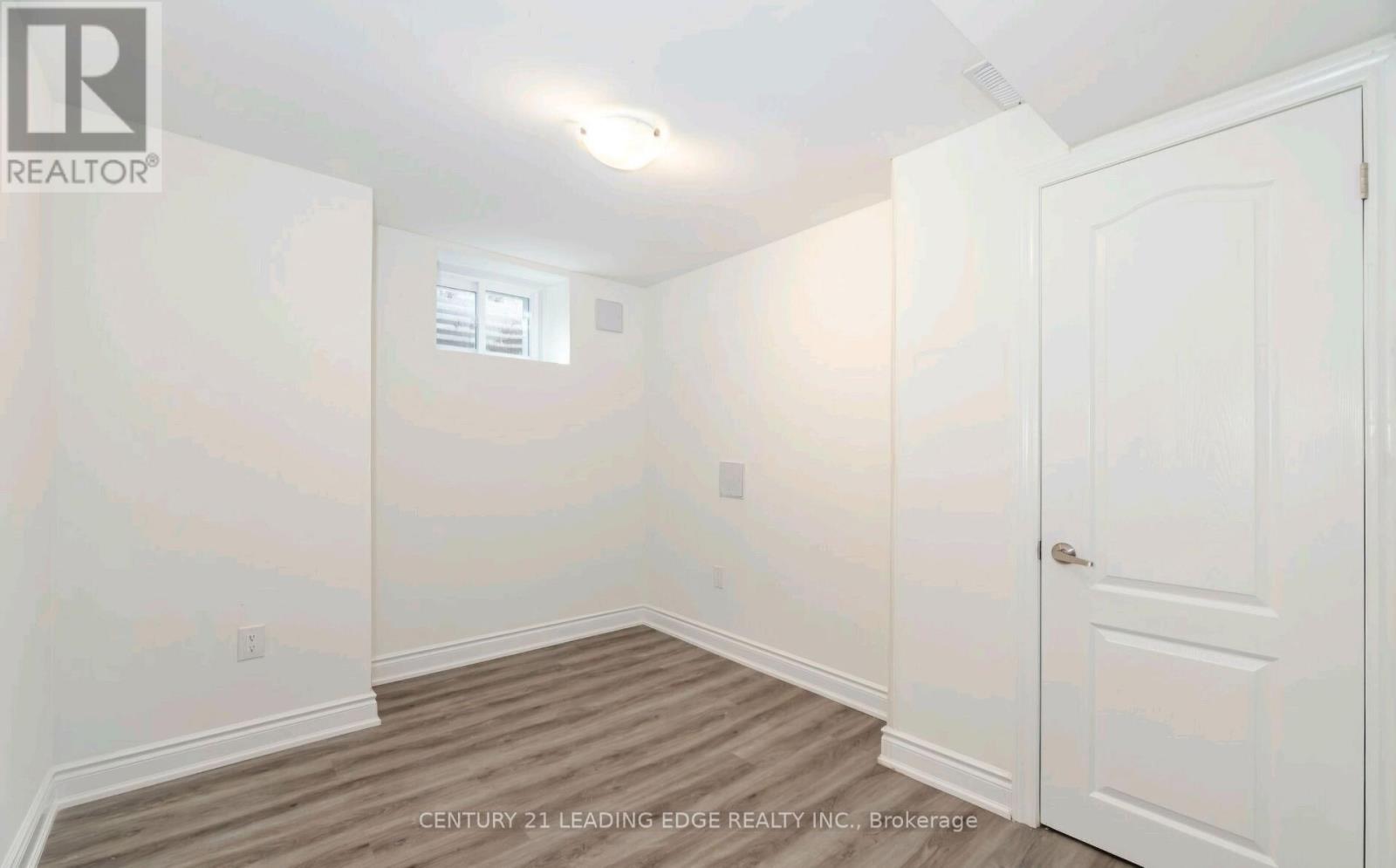 Bsmt - 28 Amity Road W, Mississauga, Ontario  L5M 1P2 - Photo 7 - W12601106