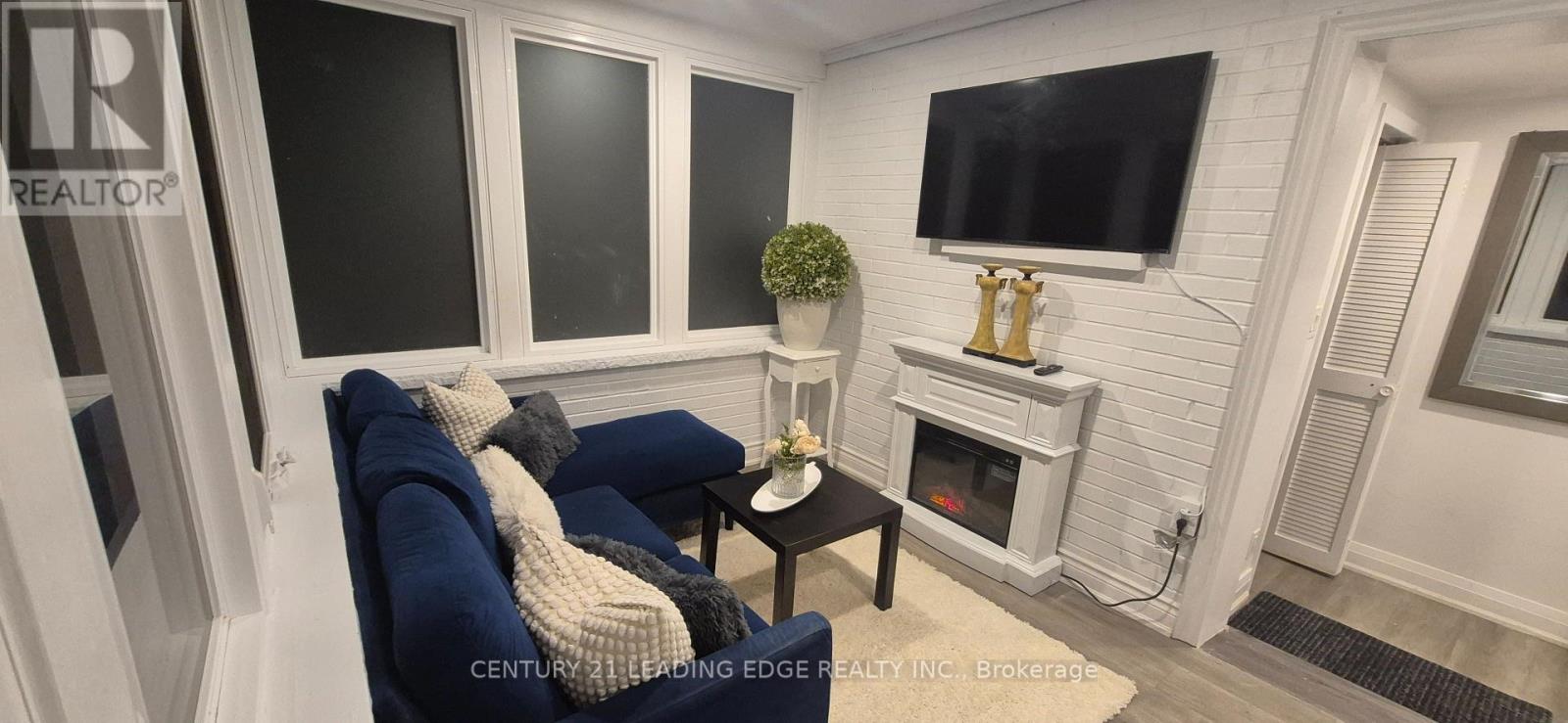 Main - 28 Amity Road W, Mississauga, Ontario  L5M 1P2 - Photo 11 - W12601114