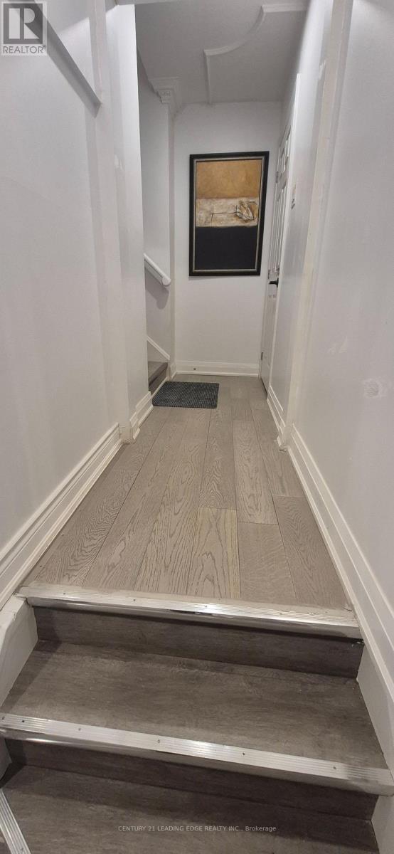 Main - 28 Amity Road W, Mississauga, Ontario  L5M 1P2 - Photo 15 - W12601114