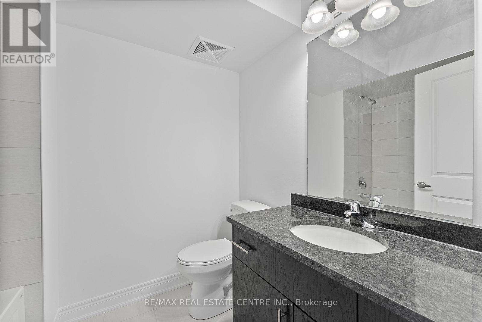 47 - 2140 Trafalgar Rd Road, Oakville, Ontario  L6B 7H2 - Photo 36 - W12601130