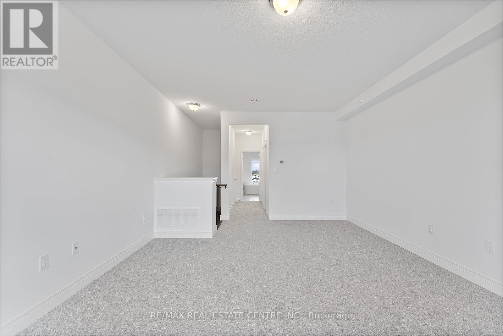 47 - 2140 Trafalgar Rd Road, Oakville, Ontario  L6B 7H2 - Photo 42 - W12601130