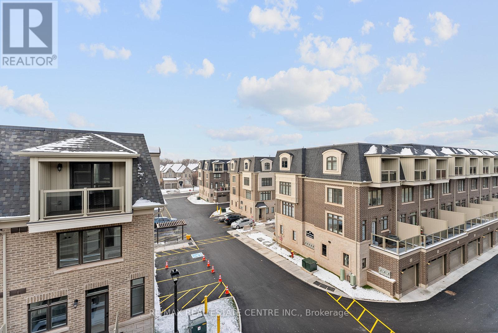 47 - 2140 Trafalgar Rd Road, Oakville, Ontario  L6B 7H2 - Photo 45 - W12601130