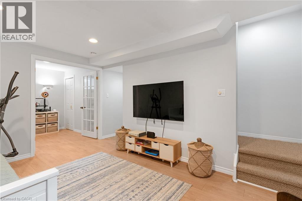 225 Thornbird Place, Waterloo, Ontario N2T 2P1 - Photo 32 - 40792285