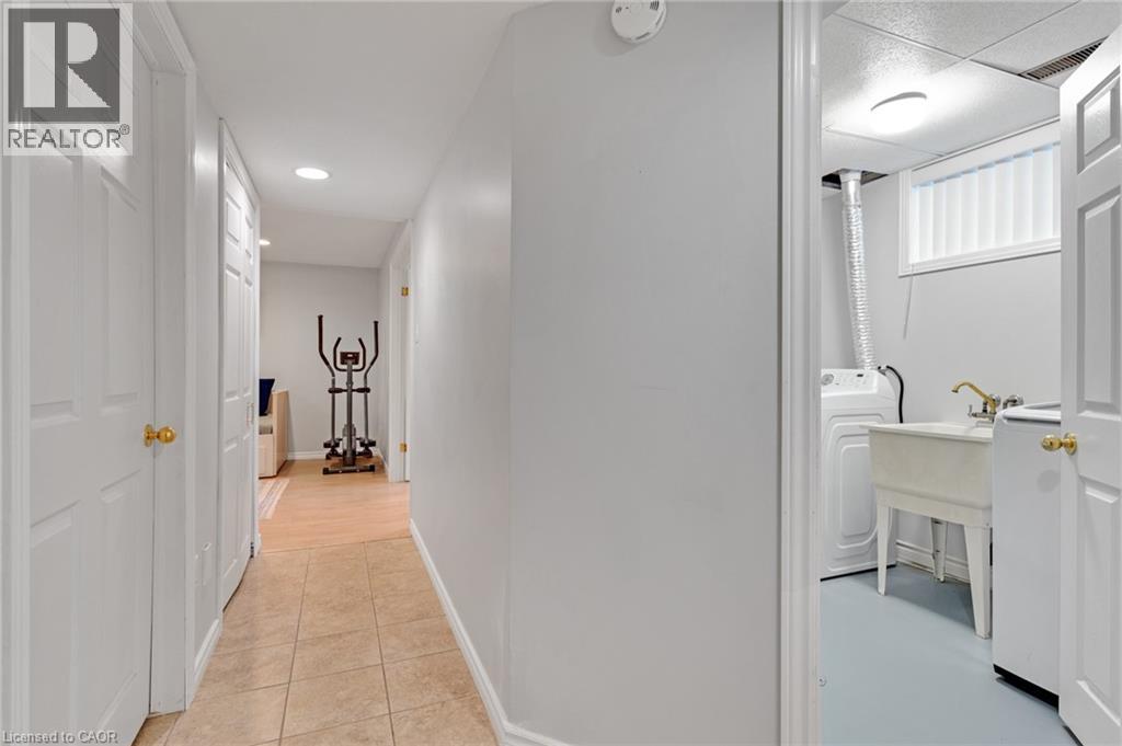 225 Thornbird Place, Waterloo, Ontario N2T 2P1 - Photo 36 - 40792285