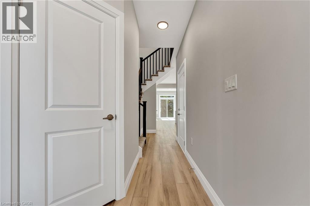 143 Elgin Street N Unit# Lot 63, Cambridge, Ontario N1R 0E1 - Photo 3 - 40792079