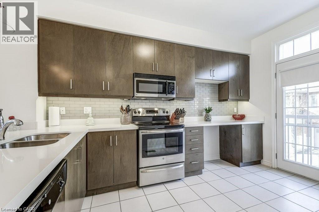 2362 Treversh Common, Burlington, Ontario L7R 0C8 - Photo 5 - 40791866