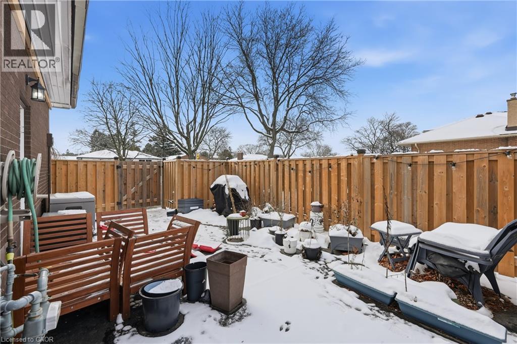 92 South Bend Road W Unit# Lower, Hamilton, Ontario  L9C 1N1 - Photo 14 - 40791540