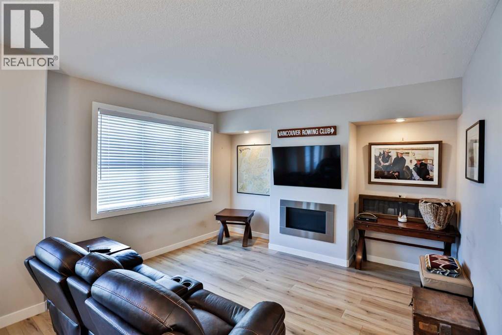 2, 77 Aquitania Circle W, Lethbridge, Alberta  T1J 5M5 - Photo 9 - A2258936