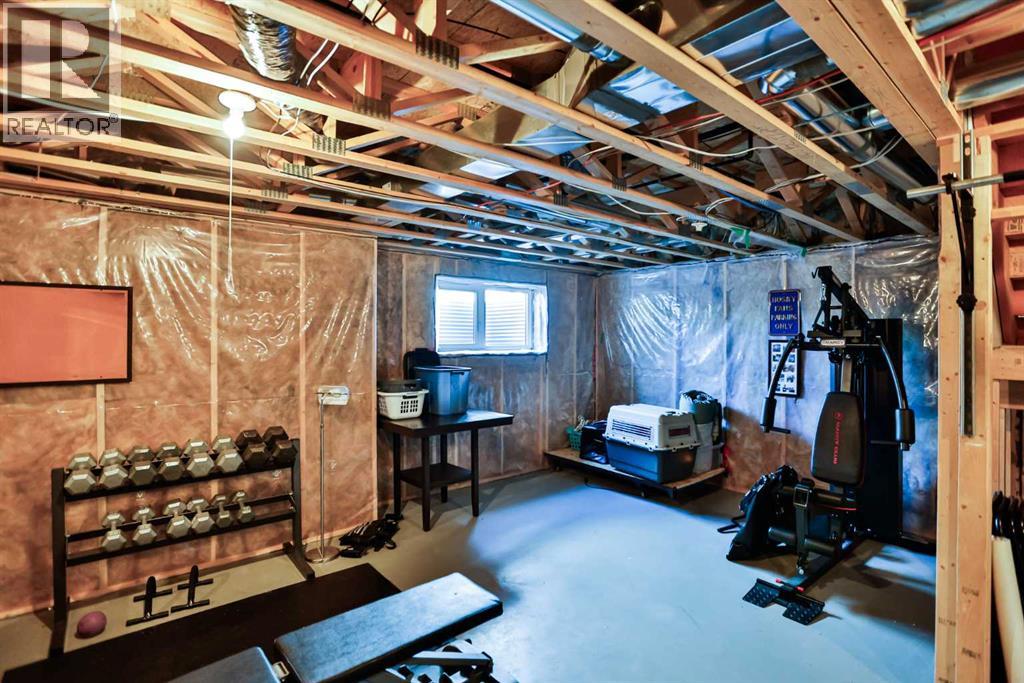 2, 77 Aquitania Circle W, Lethbridge, Alberta  T1J 5M5 - Photo 23 - A2258936