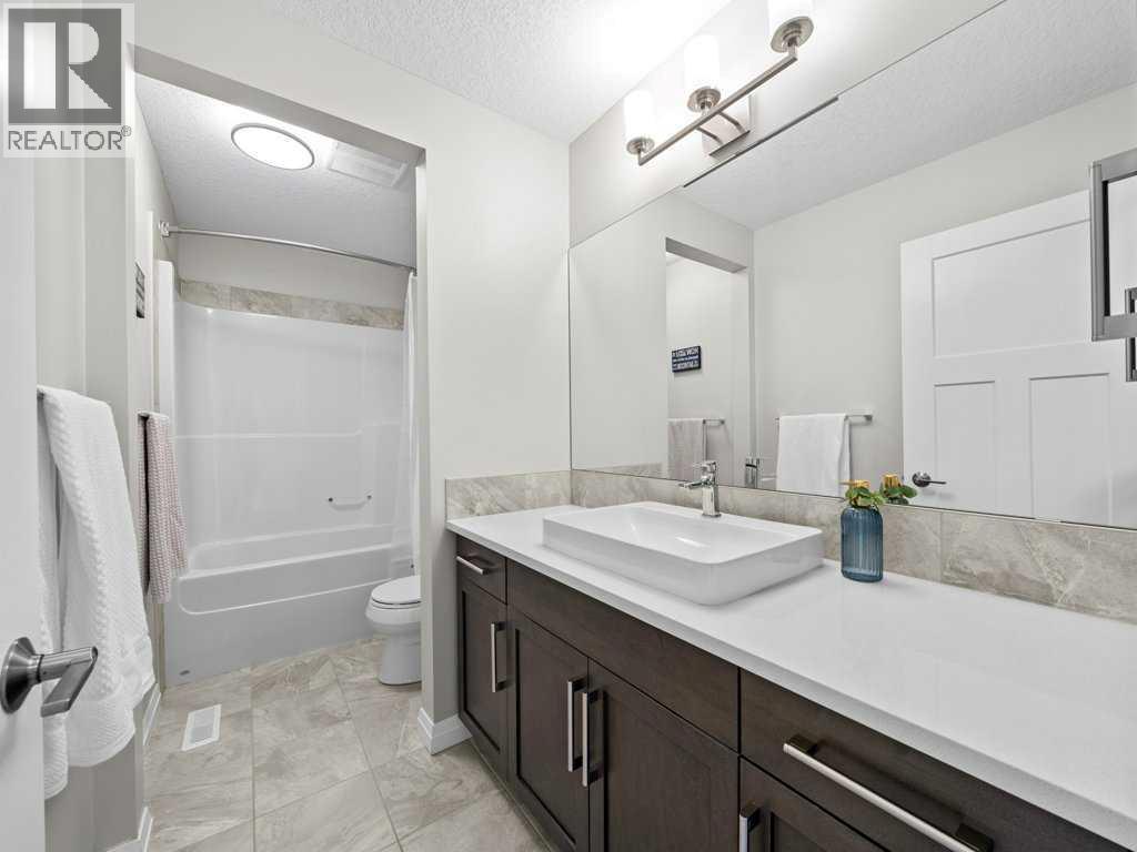 34 Riviera View, Cochrane, Alberta  T4C 0Y7 - Photo 36 - A2258579