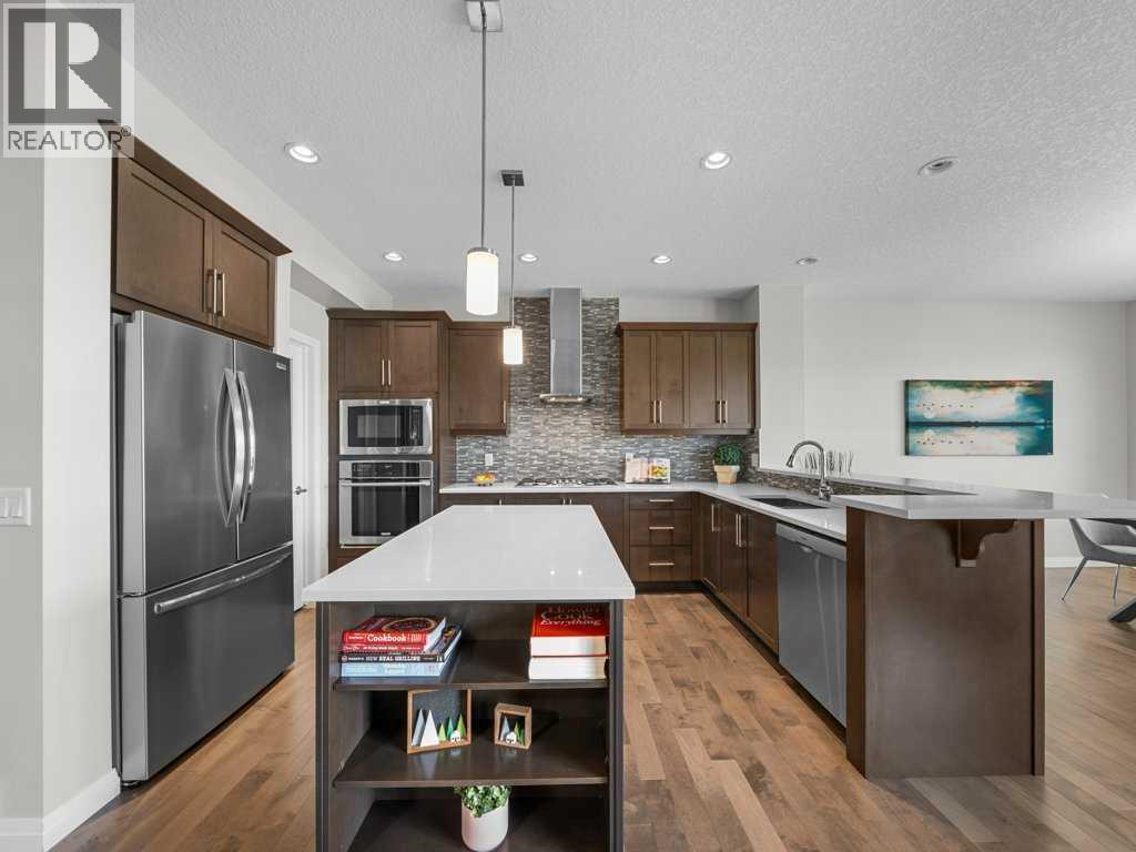 34 Riviera View, Cochrane, Alberta  T4C 0Y7 - Photo 8 - A2258579