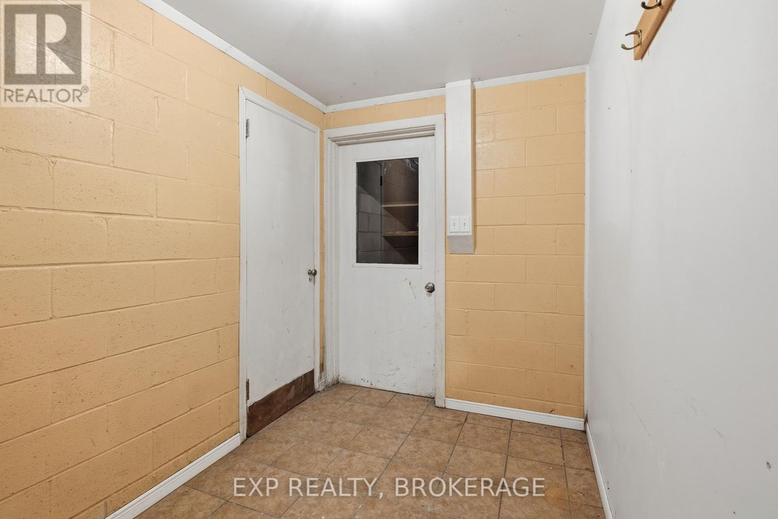 6392 Perth Road, Frontenac, Ontario  K0H 2L0 - Photo 20 - X12601148