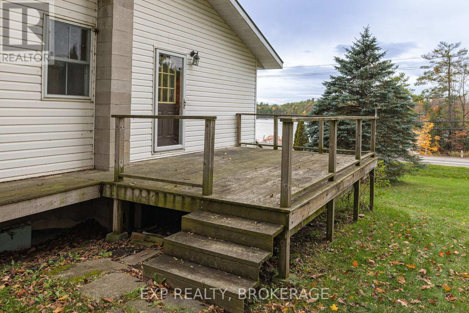 6392 Perth Road, Frontenac, Ontario  K0H 2L0 - Photo 27 - X12601148