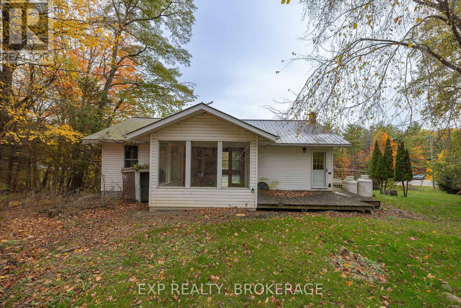6392 Perth Road, Frontenac, Ontario  K0H 2L0 - Photo 28 - X12601148