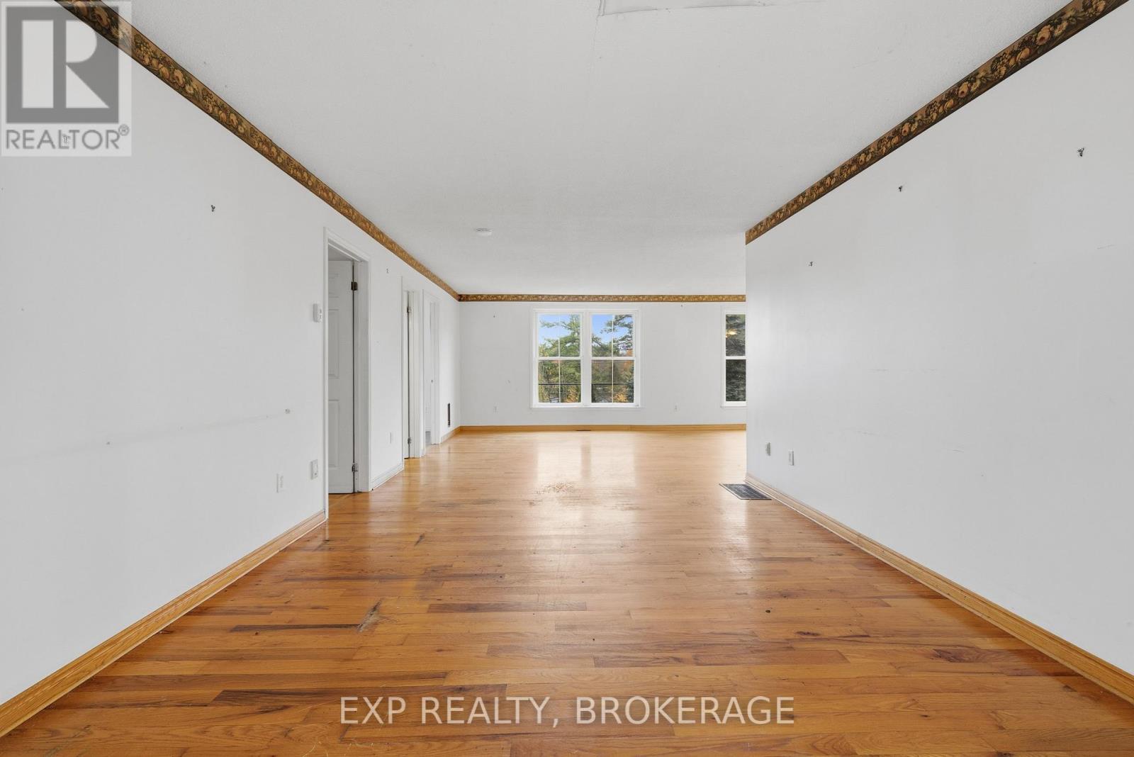 6392 Perth Road, Frontenac, Ontario  K0H 2L0 - Photo 7 - X12601148