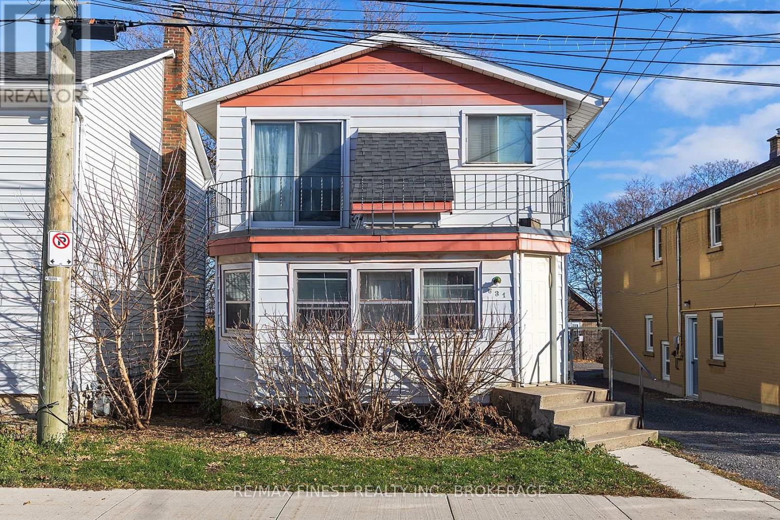 631 Victoria Street, Kingston, Ontario  K7K 4S3 - Photo 4 - X12601300