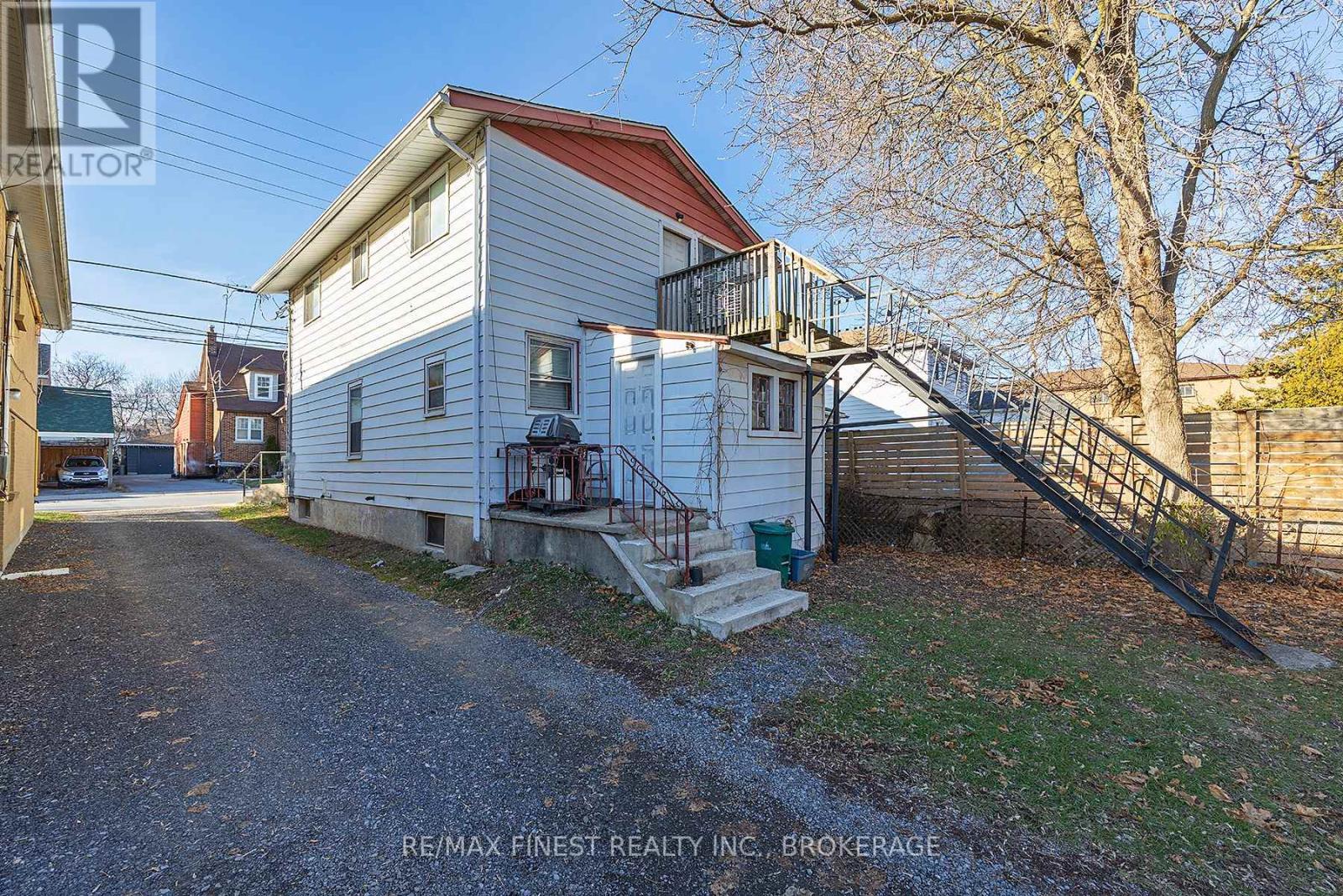 631 Victoria Street, Kingston, Ontario  K7K 4S3 - Photo 8 - X12601300