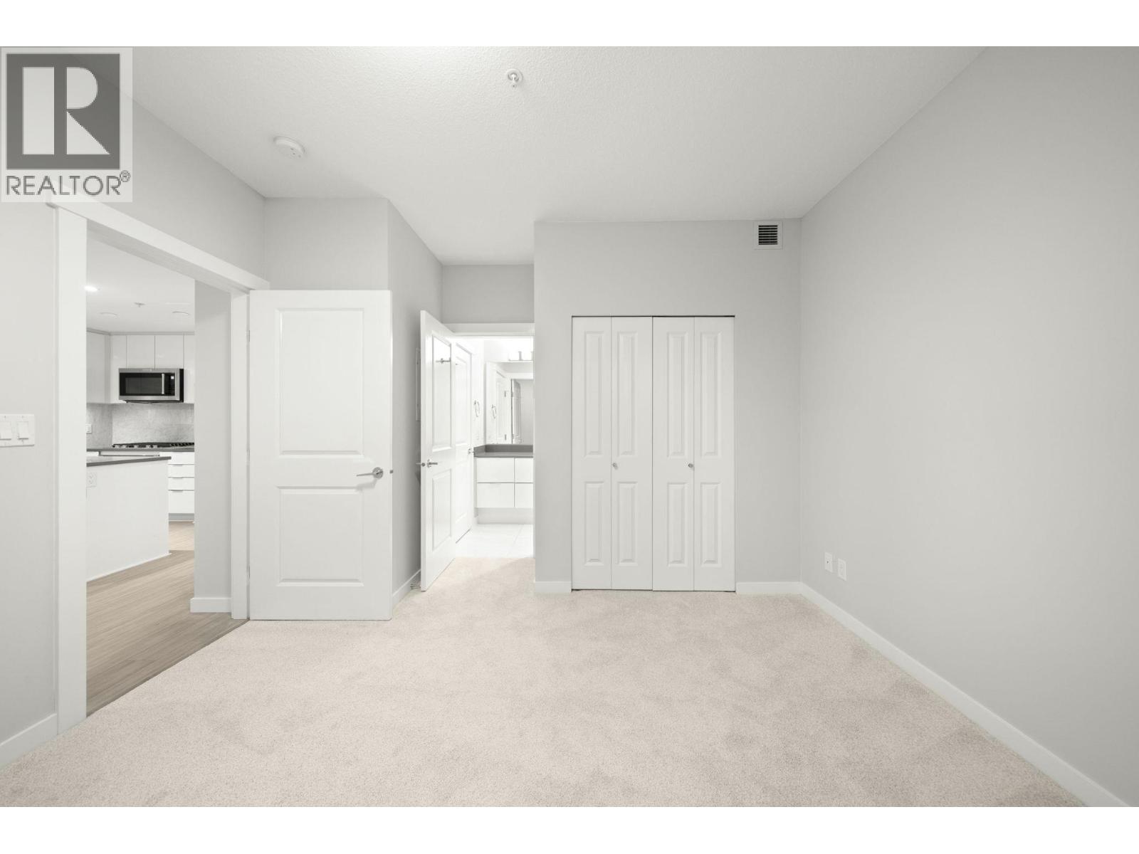 301 2632 Library Lane, North Vancouver, British Columbia  V7J 0B8 - Photo 7 - R3071539