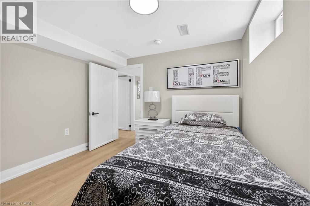 257 Broadway Avenue, Hamilton, Ontario  L8S 2W7 - Photo 36 - 40792376