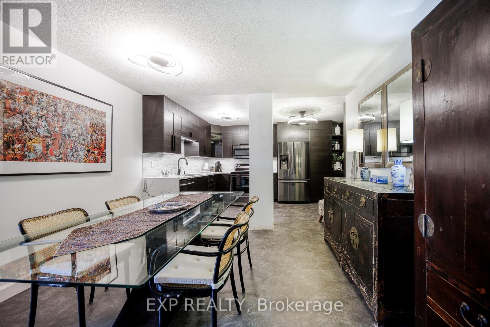 1003 - 373 Laurier Avenue E, Ottawa, Ontario  K1N 8X6 - Photo 15 - X12310325