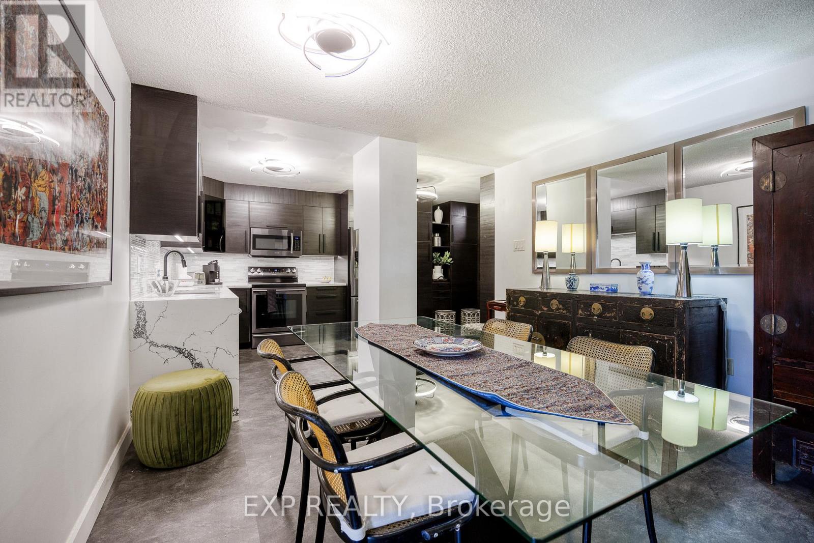 1003 - 373 Laurier Avenue E, Ottawa, Ontario  K1N 8X6 - Photo 17 - X12310325