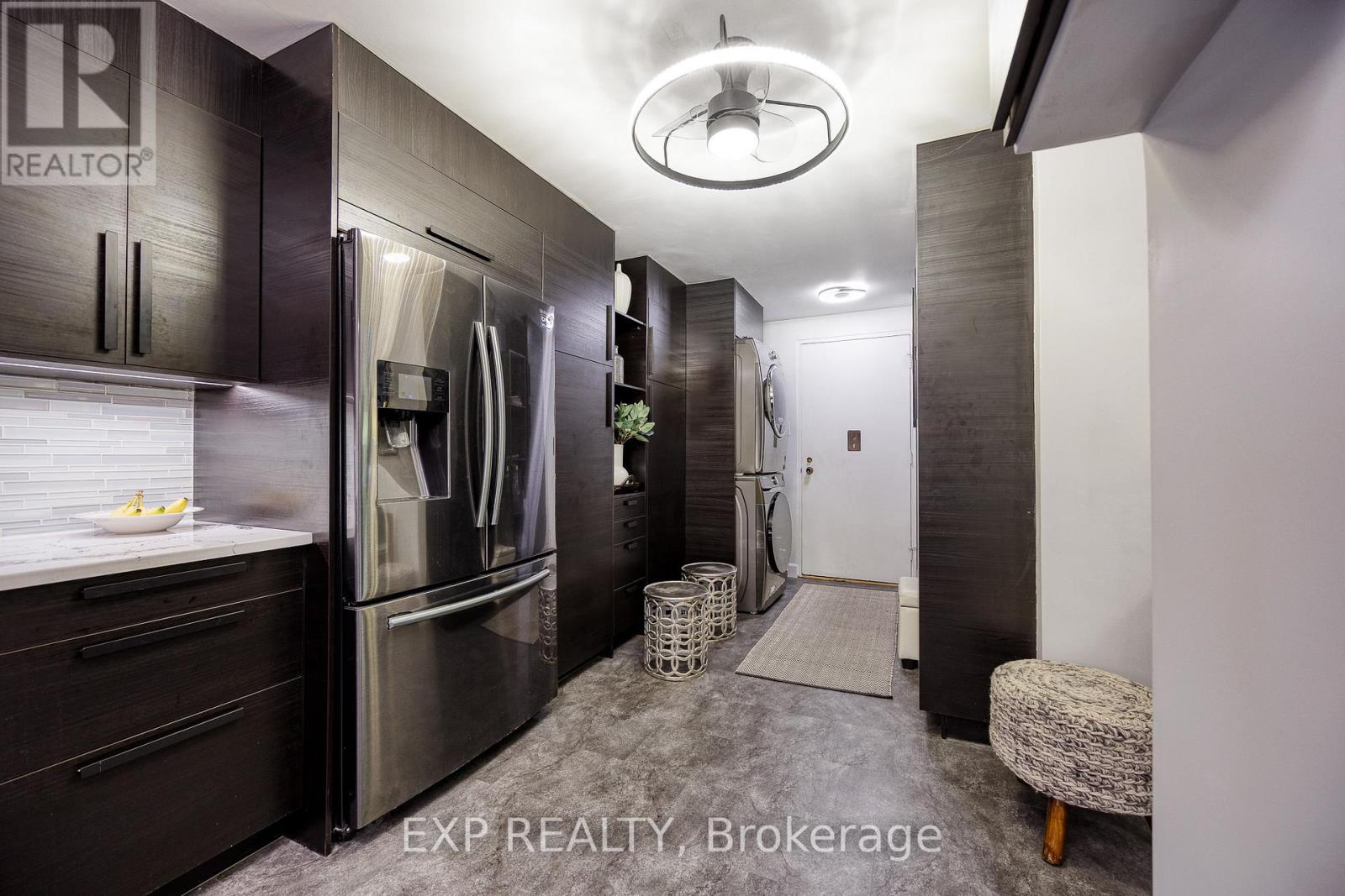 1003 - 373 Laurier Avenue E, Ottawa, Ontario  K1N 8X6 - Photo 21 - X12310325