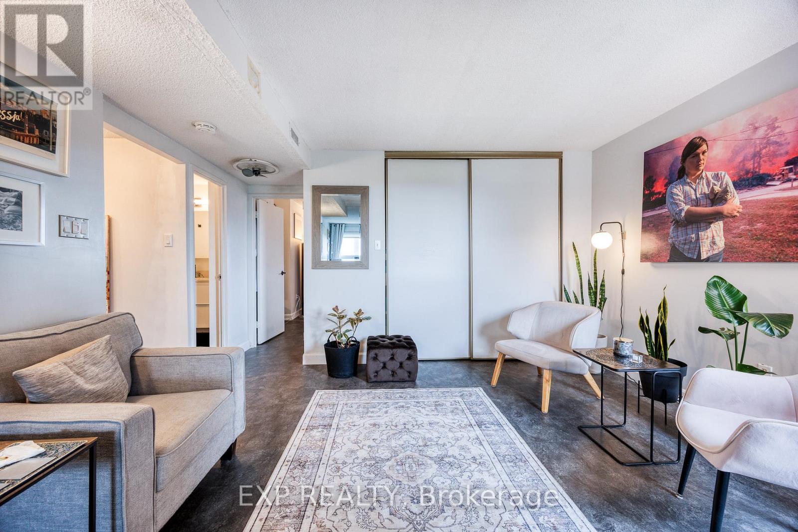 1003 - 373 Laurier Avenue E, Ottawa, Ontario  K1N 8X6 - Photo 27 - X12310325