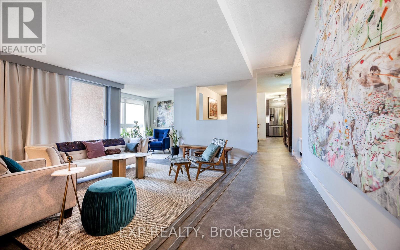 1003 - 373 Laurier Avenue E, Ottawa, Ontario  K1N 8X6 - Photo 8 - X12310325