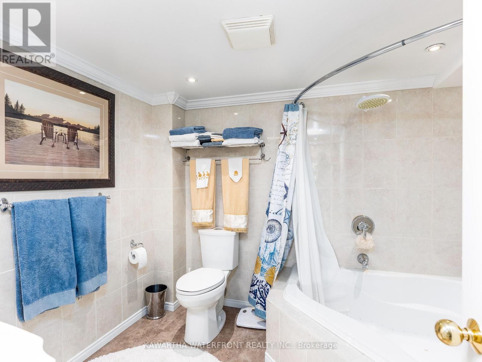 48 Maple Avenue, Kawartha Lakes, Ontario K0M 2B0 - Photo 26 - X12601214