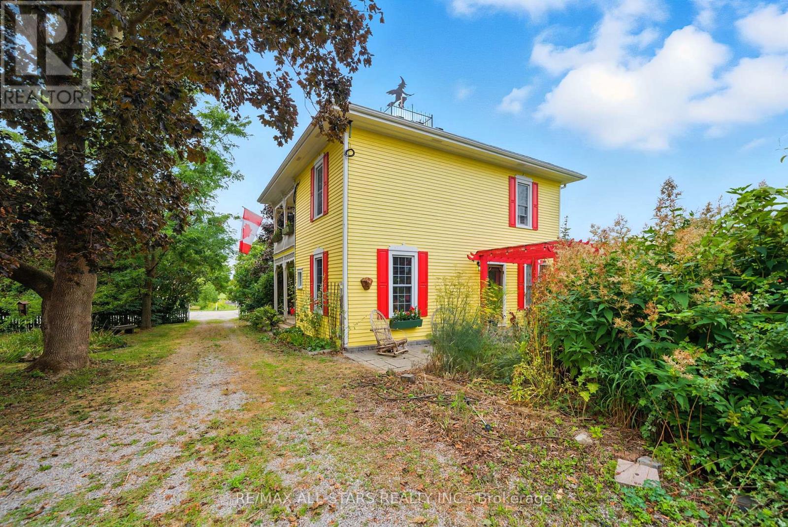 10987 Simcoe Street, Kawartha Lakes, Ontario  L0C 1H0 - Photo 2 - X12601266