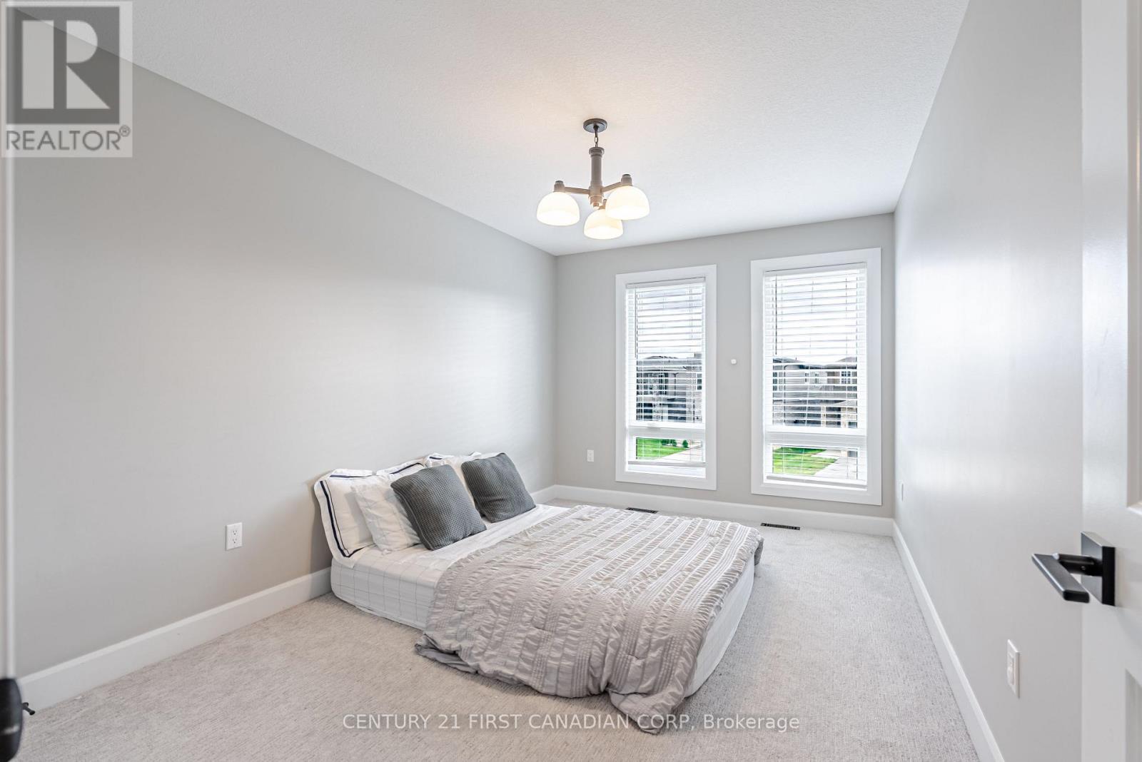 1277 Sandbar Street, London North, Ontario  N6G 0Y3 - Photo 34 - X12601186