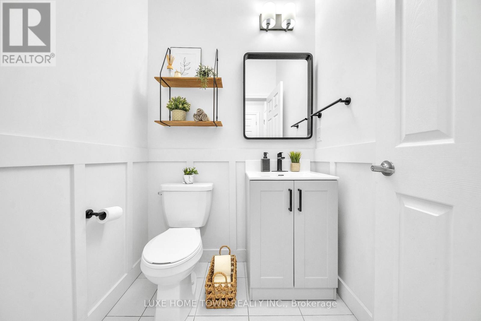 26 Gibbs Way, Centre Wellington, Ontario N1M 0G7 - Photo 14 - X12601068