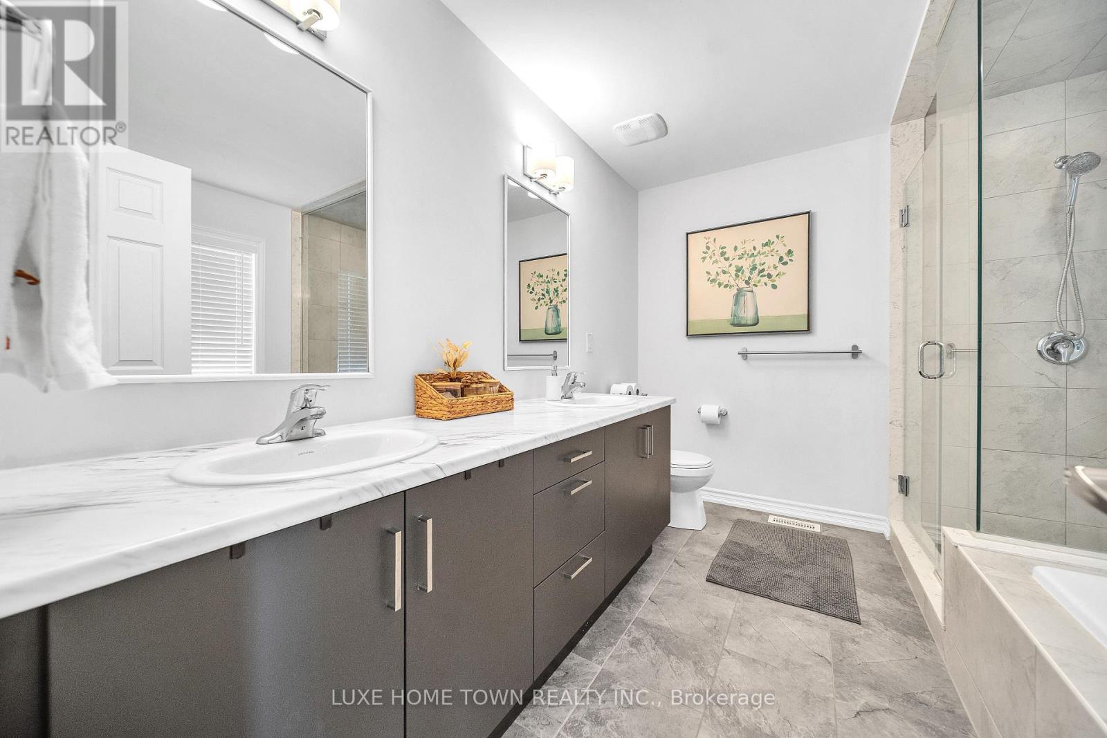 26 Gibbs Way, Centre Wellington, Ontario N1M 0G7 - Photo 20 - X12601068