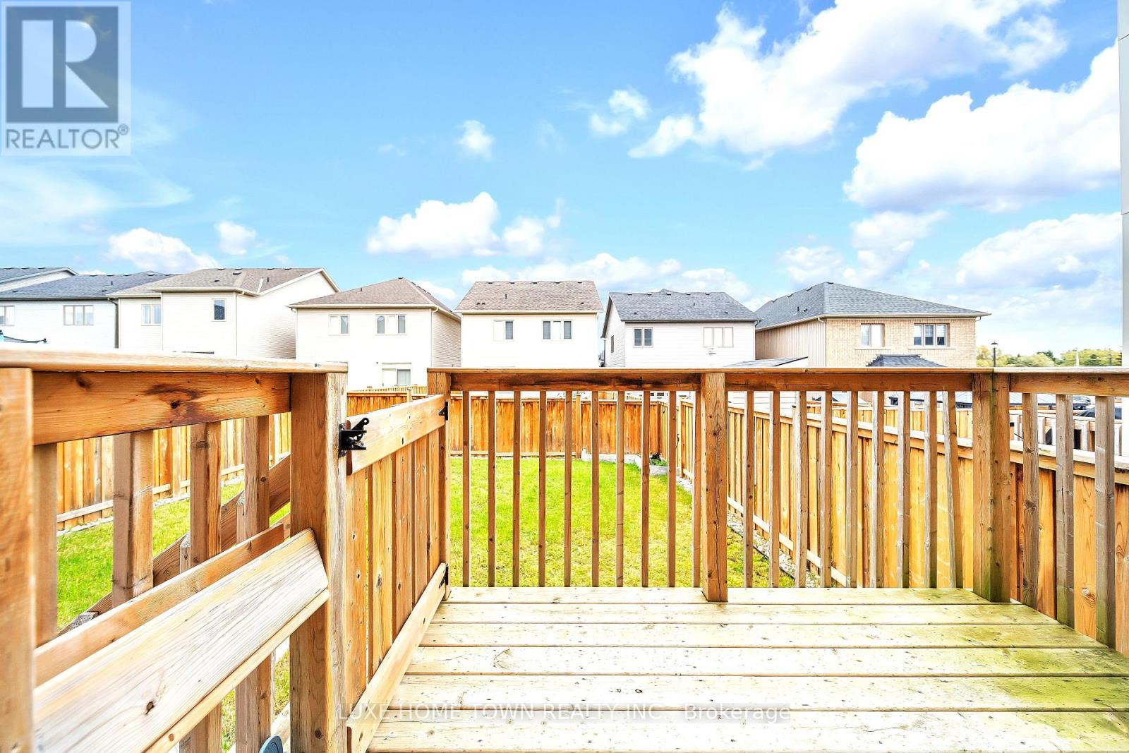 26 Gibbs Way, Centre Wellington, Ontario N1M 0G7 - Photo 36 - X12601068