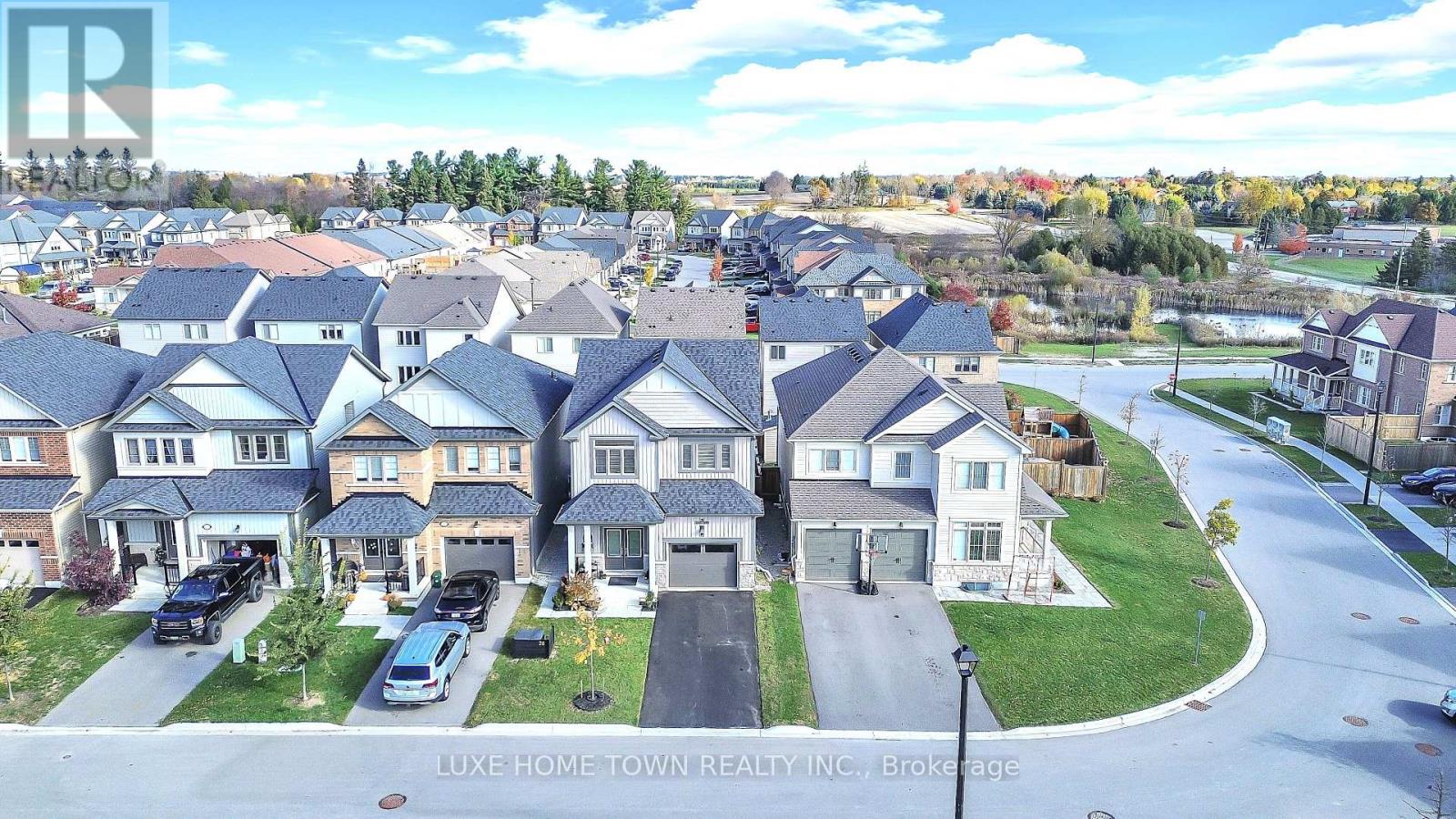 26 Gibbs Way, Centre Wellington, Ontario N1M 0G7 - Photo 38 - X12601068