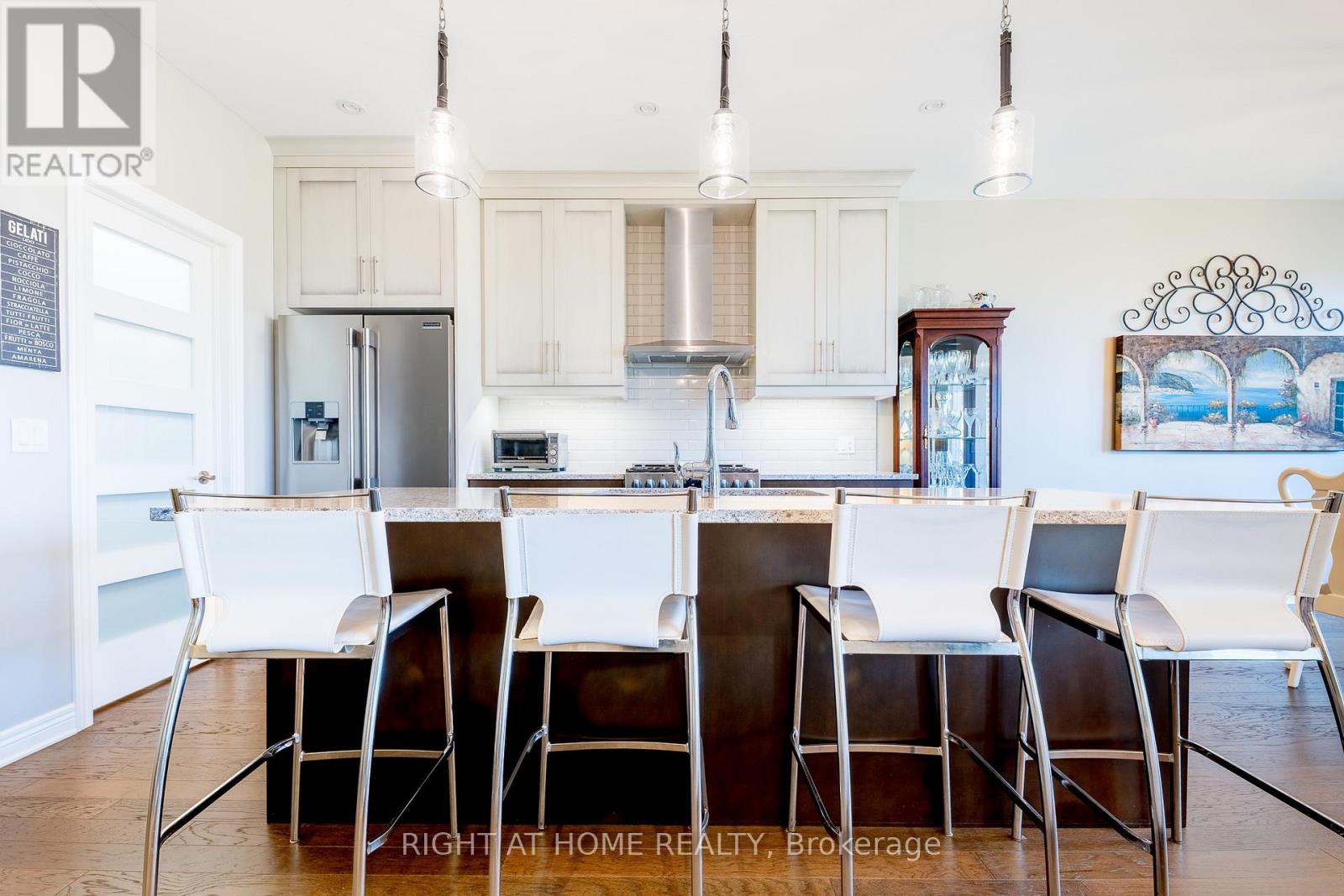 106 Coyle Court, Welland, Ontario  L3C 0E2 - Photo 11 - X12601110