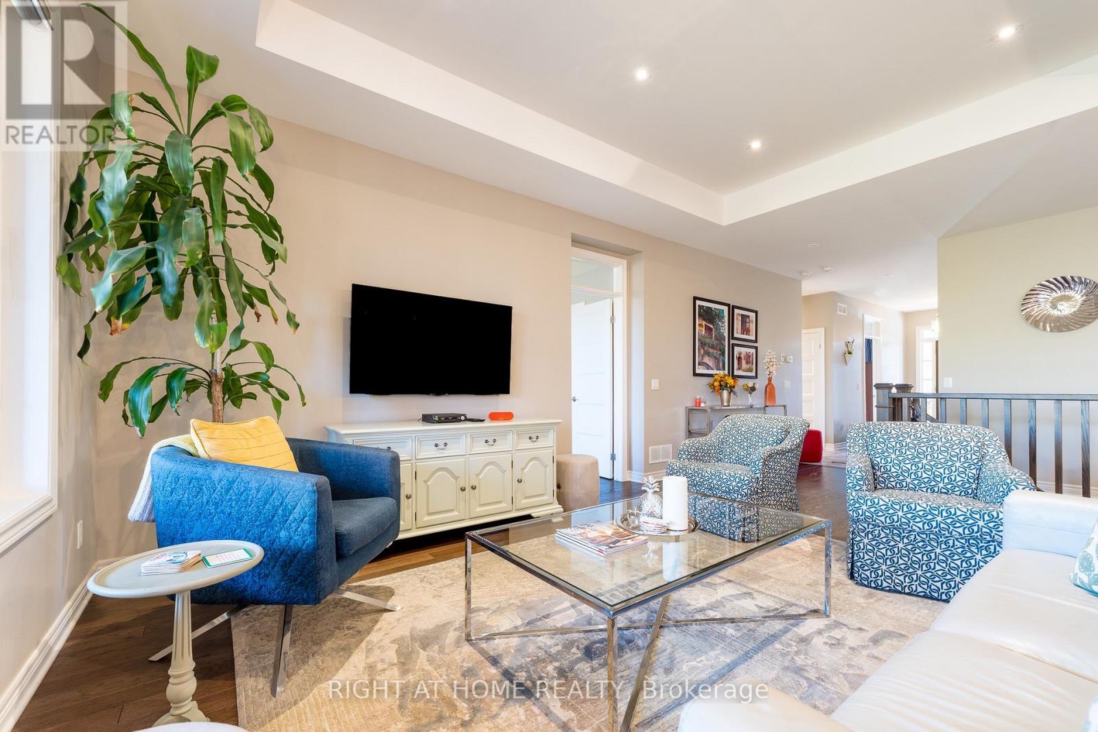 106 Coyle Court, Welland, Ontario  L3C 0E2 - Photo 6 - X12601110