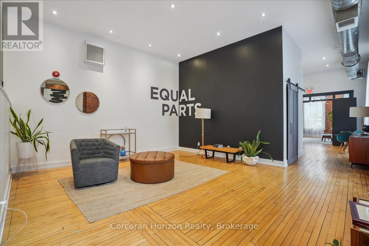 200 - 41 King William Street, Hamilton (Beasley), Ontario  L8R 1A2 - Photo 16 - X12601178