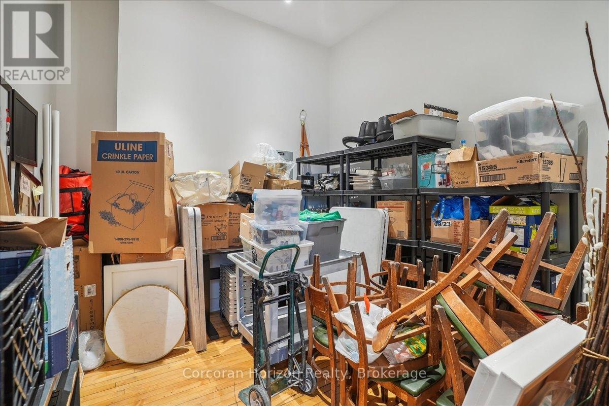 200 - 41 King William Street, Hamilton (Beasley), Ontario  L8R 1A2 - Photo 32 - X12601178