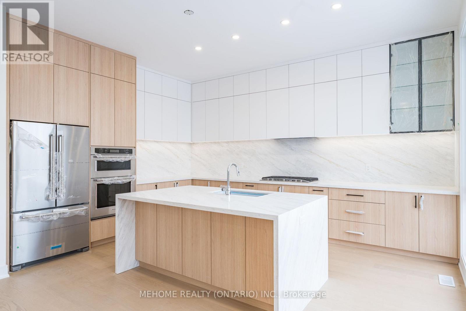 85 Post Oak Drive, Richmond Hill, Ontario  L4E 4G9 - Photo 11 - N12587724