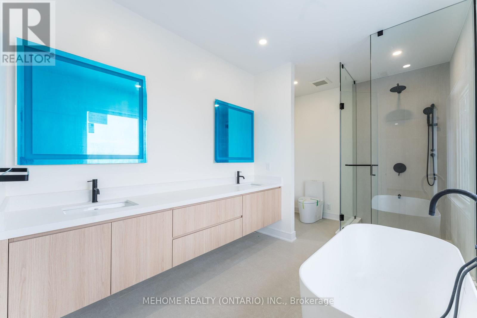 85 Post Oak Drive, Richmond Hill, Ontario  L4E 4G9 - Photo 22 - N12587724