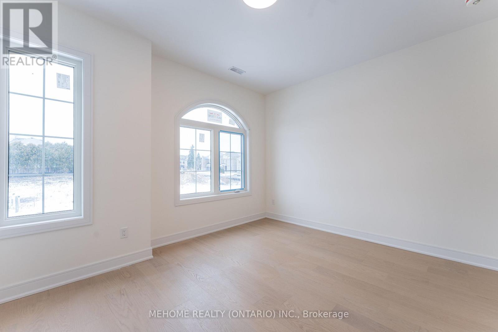 85 Post Oak Drive, Richmond Hill, Ontario  L4E 4G9 - Photo 32 - N12587724