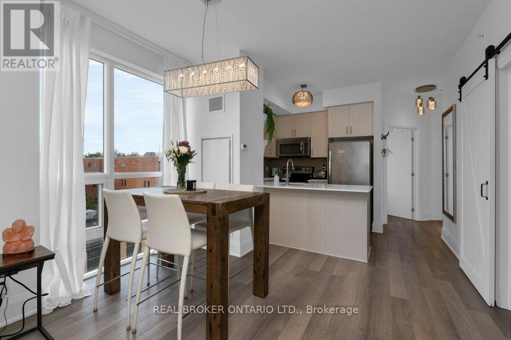 #503 - 111 Worsley Street, Barrie, Ontario  L4M 0J5 - Photo 3 - S12527636