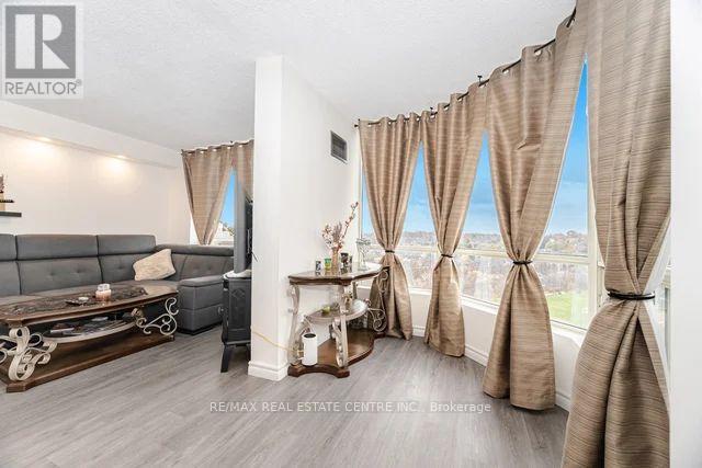 1104 - 3 Hickory Tree Road, Toronto, Ontario M9N 3W5 - Photo 22 - W12600924