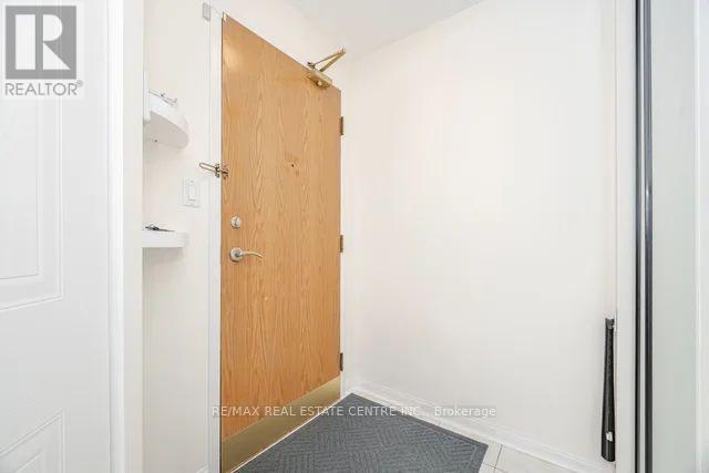 1104 - 3 Hickory Tree Road, Toronto, Ontario M9N 3W5 - Photo 9 - W12600924