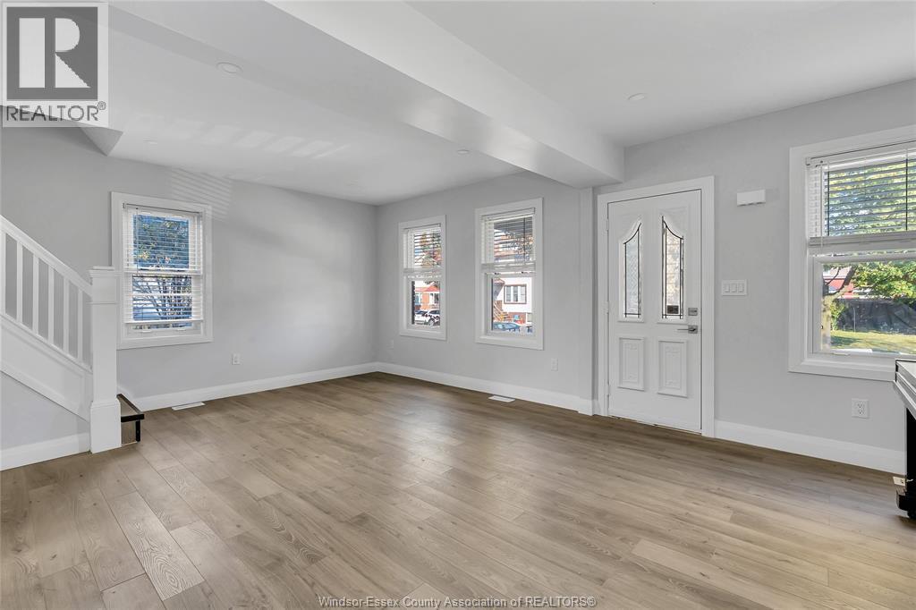 955 Pillette Road Unit# House, Windsor, Ontario N8Y 3B7 - Photo 2 - 25030787