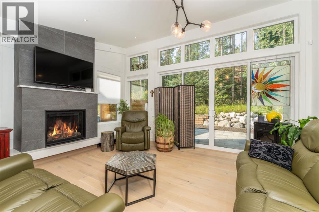 283c Three Sisters Drive, Canmore, Alberta  T1W 2M5 - Photo 4 - A2252887