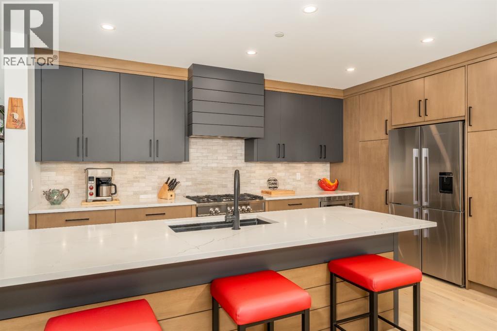 283c Three Sisters Drive, Canmore, Alberta  T1W 2M5 - Photo 14 - A2252887