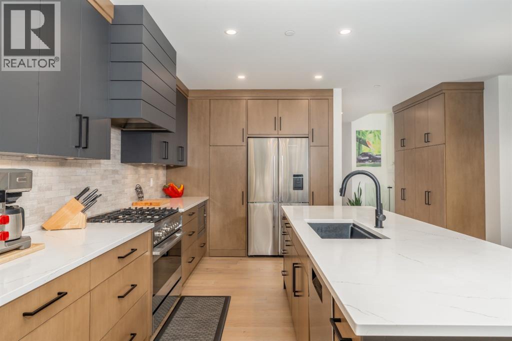 283c Three Sisters Drive, Canmore, Alberta  T1W 2M5 - Photo 16 - A2252887